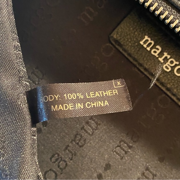 Margot, New York leather Crossbody adjustable strap black purse - Picture 7 of 12